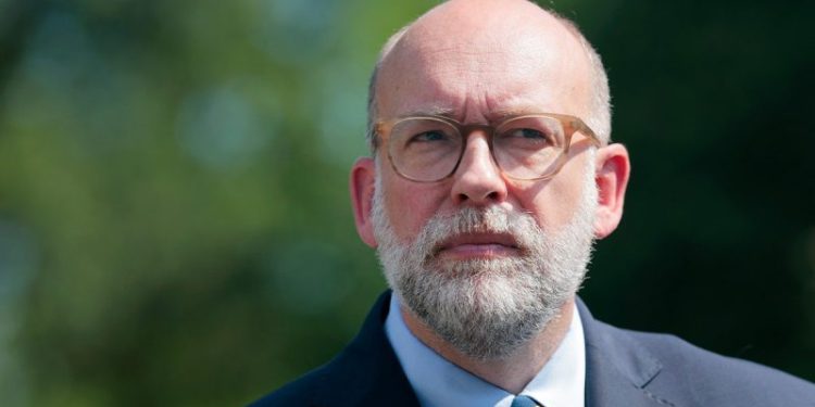 White House pressed about Trump seemingly changing his tune on Project 2025