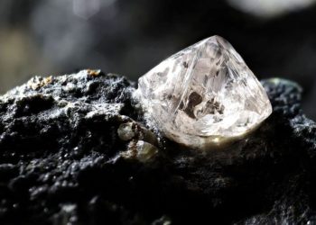 Top 5 Canadian Mining Stocks This Week: Mountain Province Diamonds Shines with 114 percent Gain