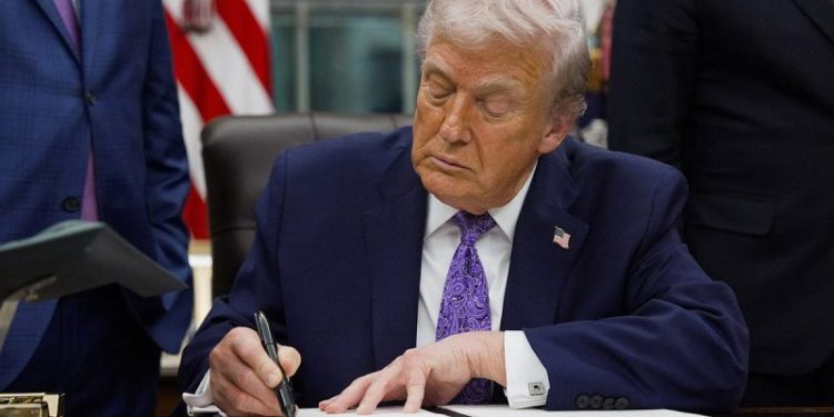 Trump declares national emergency over Cuba, threatens tariffs on nations that supply oil to communist regime